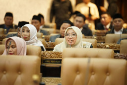 DPRD Jatim Interupsi Paripurna, Desak Pembentukan Pansus Bank Jatim