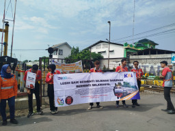 Sosialisasikan Keselamatan di Perlintasan Sebidang