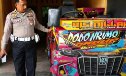 Sopir Ledok Tewaskan Pengendara Motor di Blitar jadi Tersangka