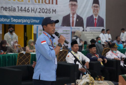 Dedikasi Sang Ketua Kloter: Melayani dalam Ibadah haji
