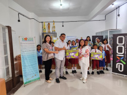 Dukung Pendidikan Gratis Yayasan Kasih Pengharapan, Axioo Donasikan Laptop