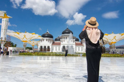 Tahun 2025, Indonesia Bukan Destinasi Wisata Muslim Utama Lagi