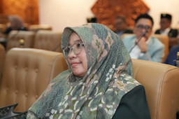 Matangkan Raperda Perlindungan Perempuan dan Anak Berbasis Sejarah