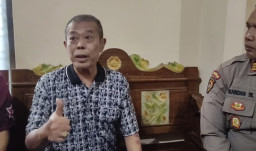 Mantan Ketua DPRD Jatim Kusnadi, Beristri Dua, Bisa Linglung