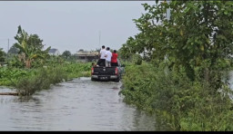 Sambangi Banjir di Bengawan Jero, PCNU Lamongan Dorong Pemkab Buka Posko Kesehatan 