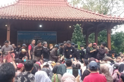 Dibuka Plt Bupati Gresik, KWG Sukses Gelar Festival Nasi Krawu ke-3 di Wisata Alam Gosari