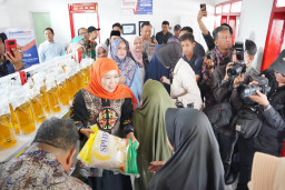 Dorong Ekonomi Desa, Bulog Pasok Bahan Pokok di Bawah HET Lewat Koperasi Merah Putih