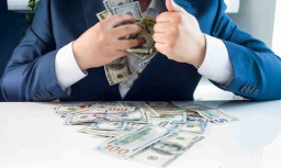 Keserakahan itu Jebakan Mamon