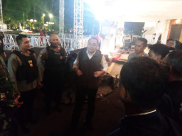 Awal Sweeping Jam Malam, Wali Kota Surabaya Temukan Pemuda dalam Kondisi Mabuk
