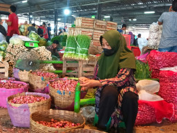 Harga Bawang Merah di Surabaya Tembus Rp 60 Ribu per Kilogram, Pedagang Merana