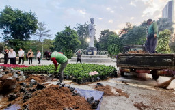 Renovasi Taman Apsari Surabaya, Pemprov Jatim Targetkan Rampung Sehari