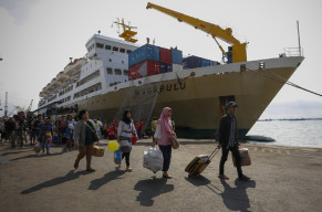 Per Semester I/2025, Arus Penumpang Tanjung Perak Naik 6 Persen