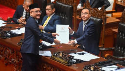 Kementerian Haji dan Umrah, Disahkan DPR-Pemerintah