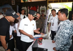 Lewat Bursa Kerja 2025, Pemkab Bangkalan Komitmen Fasilitasi Pencari Kerja