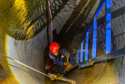 Hendak Mengecat Tandon Air, Warga Blitar Terjatuh ke dalam Sumur