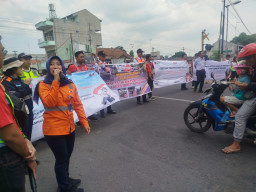 Sambut HUT Kemerdekaan RI ke-80, KAI Daop 7 Madiun Gelar Sosialisasi Keselamatan Perjalanan KA
