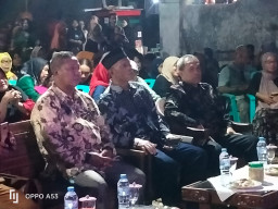 Kades Mashudan Usul Perbaikan Lingkungan pada Dewan