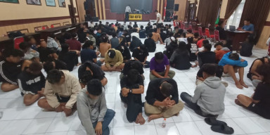 Polres Blitar Kota Amankan Ratusan Pelaku Perusakan Fasum dan Pos Polisi