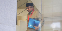 Mantan Menag Yaqut, Diujung Tanduk