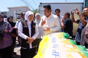 Baca juga : Gubernur Jawa Timur Bersama Bupati Sidoarjo Tinjau Langsung Kegiatan Pasar Murah di Sidoarjo