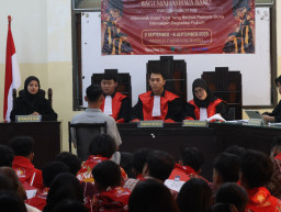 Baca juga : FH Untag Surabaya Tumbuhkan Pola Pikir Kritis Lewat PKKMB 2025