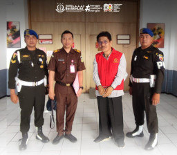 Eks Kadindik Jatim Dibidik Korupsi Lebih Besar