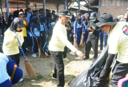 Peringati World Cleanup Day, Pemkab Madiun Bersih-bersih Lingkungan
