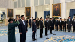 Baca juga : Presiden Prabowo Subianto resmi  me-reshuffle lima menteri