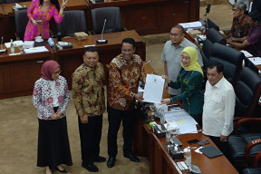Baca juga : Revisi UU BUMN Hanya 4 Hari, Mengejutkan