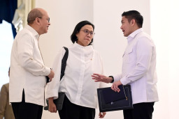 Teka-teki Sri Mulyani, Mundur atau Dicopot