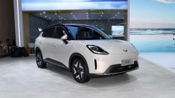 Berjarak Tempuh  hingga 430 Km, Wuling Binguo S Dibanderol Mulai Rp160 Jutaan