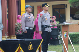 Kapolsek Udanawu dan Kasat Samapta Polres Blitar Kota Serah Terima Jabatan