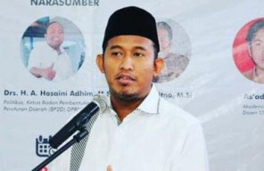 Bupati Sumenep Wajibkan ASN Berpakaian Santri di Hari Santri Nasional