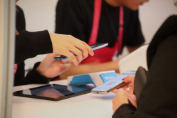 Baca juga : Blibli Angkat Kepercayaan Arek Suroboyo Lewat Jaminan Pengiriman Cepat dan Produk Asli