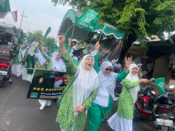 Baca juga : Ribuan Pelajar dan Santri Semarakkan Kirab Resolusi Jihad di Simokerto Peringati Hari Santri Nasional 2025