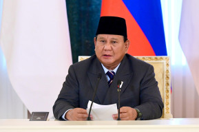 Prabowo Berantas Penyelundupan Timah, Kerahkan Kapal dan Heli