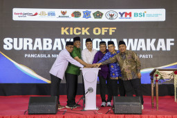 Pertama di Jawa Timur, Pemkot Surabaya Luncurkan Program “Surabaya Kota Wakaf”