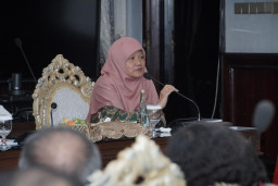 Musibah Ambruknya Bangunan Ponpes Al Khoziny Sidoarjo, Reni Astuti Sampaikan Duka Cita