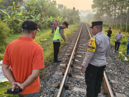 Seorang Wanita Tewas Tertabrak KA di Jalur KA Malang-Blitar