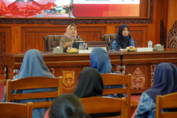 Baca juga : Coaching Manajemen Kepegawaian, Ning Ita Ingatkan ASN Agar Tidak Terpaku Rutinitas