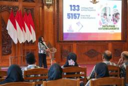 Walikota Ning Ita Serentak Kukuhkan Bunda Paud se-Kota Mojokerto