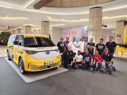 ID. BUZZ World Tour 2025 Sambangi Surabaya, Rayakan 75 Tahun Volkswagen Bus