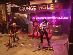 SGC Sukses Gelar Grunge Hole Volume 6, Semua Aliran Musik Boleh Main di Sini