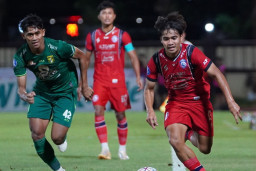 Bursa Taruhan Persebaya vs Arema: Bajul Ijo Diunggulkan, Ngevoor 1/4 Bola