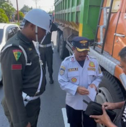 Tekan Pelanggaran, Dishub Kota Mojokerto Rutin Tertibkan Kendaraan Angkutan