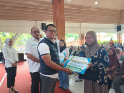 Pemerintah Kota Mojokerto Salurkan Bantuan Modal Usaha Kepada 92 KUBE