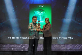 Membanggakan! Bank Jatim Sabet Platinum Rank dalam ASRRAT 2025