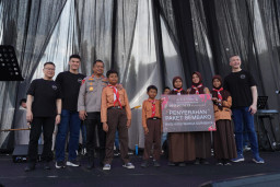 Baca juga : Bersama Polri, MSP Bagikan Bagikan 4.000 Paket Sembako bagi Warga Surabaya