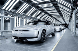 China Bakal Rem Produksi Baterai Pasca Penjualan Mobil Listrik Mulai Lesu