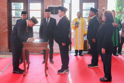 79 Pejabat Administrator dan Pengawas di Rotasi